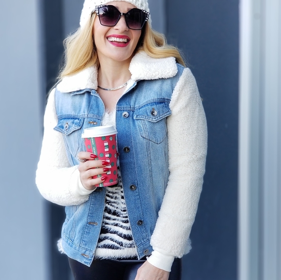 Last Chance!! Sherpa Sleeved Jean Jacket - Picture 2 of 4